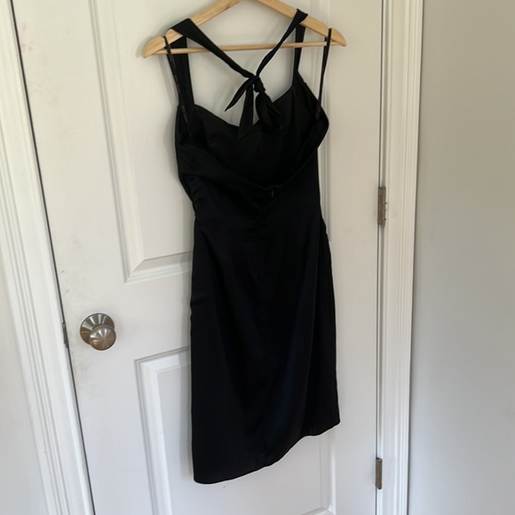 Betsy Johnson LBD 100% Silk - Picture 2 of 6